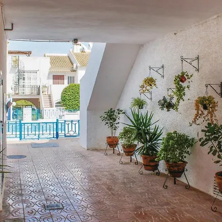 1 Bedroom Pet Friendly In