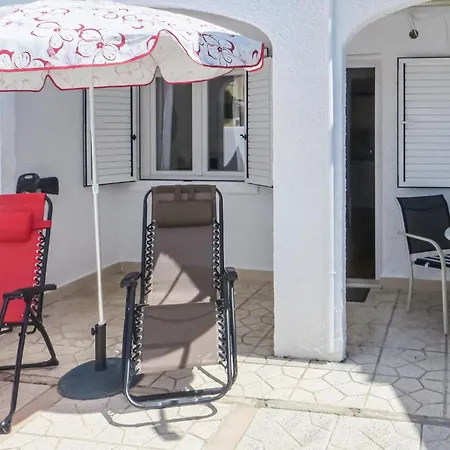Apartment 1 Bedroom Pet Friendly In Torrevieja
