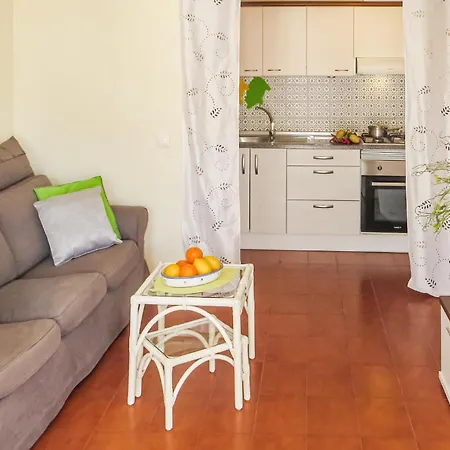 1 Bedroom Pet Friendly In